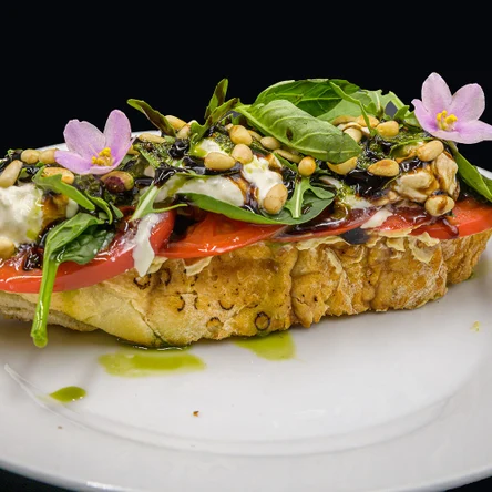 Брускетта Капрезе