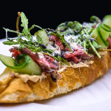 Брускетта Вителло